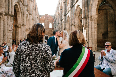Real Wedding at Abbey San Galgano Tuscany by Fresh Shoot Studios